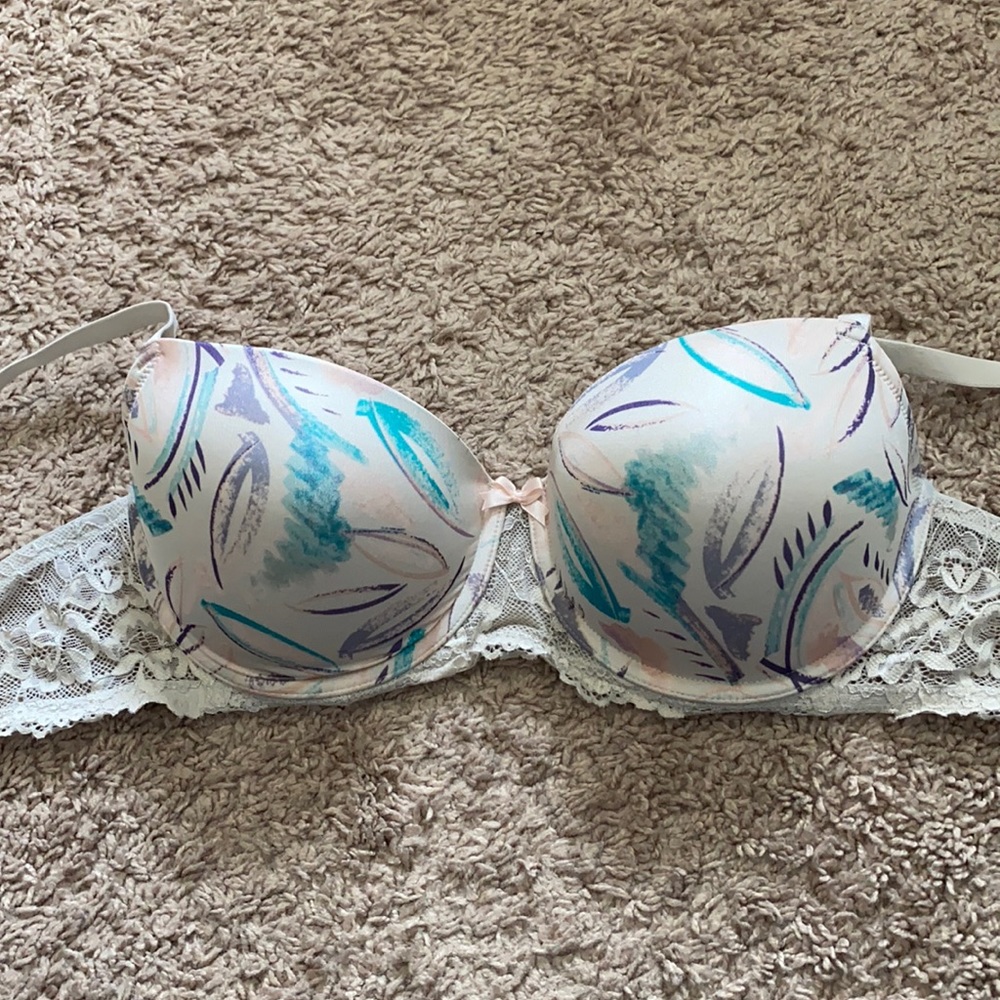 Gilligan & O’Malley favorite balconette bra 38C